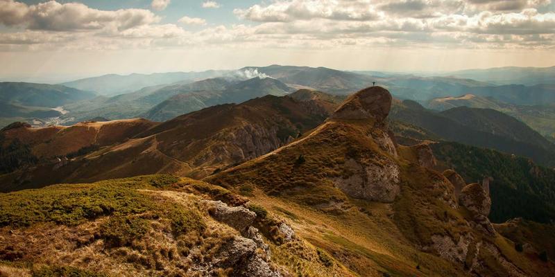 《大地6》全职业坐骑收集终极指南:从声望坐骑到稀有掉落,打造你的专属豪华坐骑库